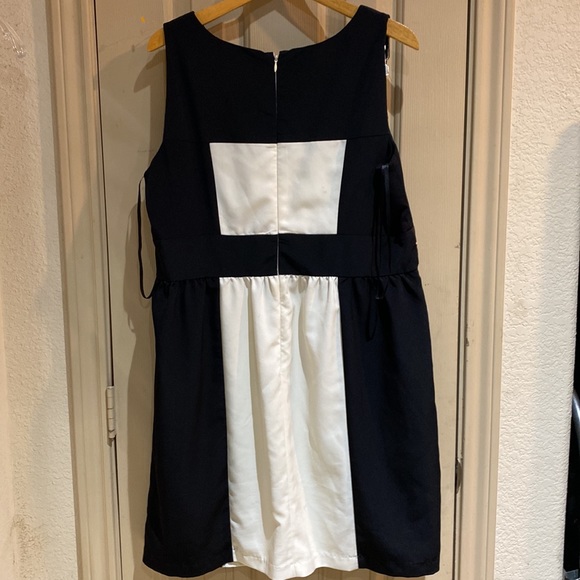 LUXII dress size 16W - Picture 4 of 5